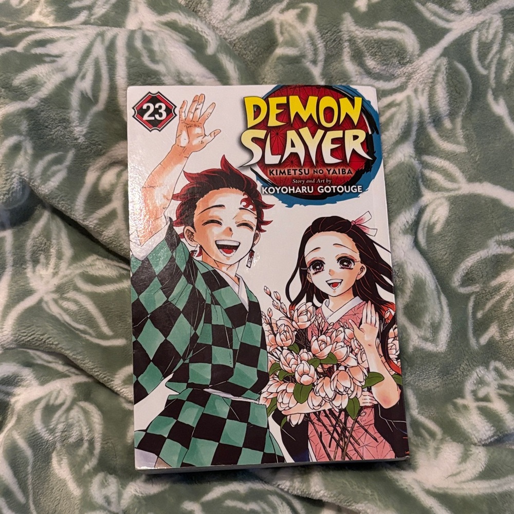 Demon Slayer Vol. 23 Paperback Manga - Green & Pink Cover